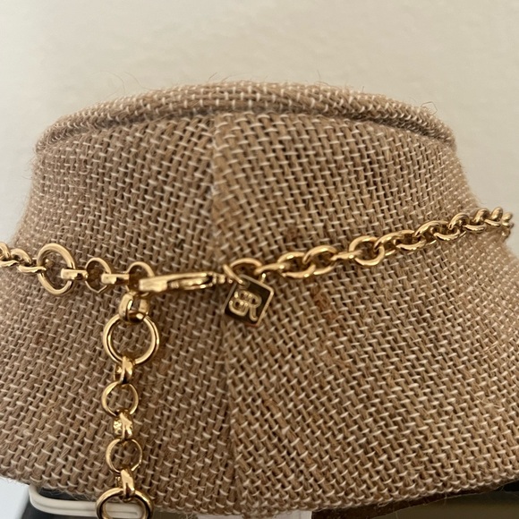 Banana Republic statement necklace . - Picture 3 of 4